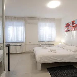 Budget Hostel